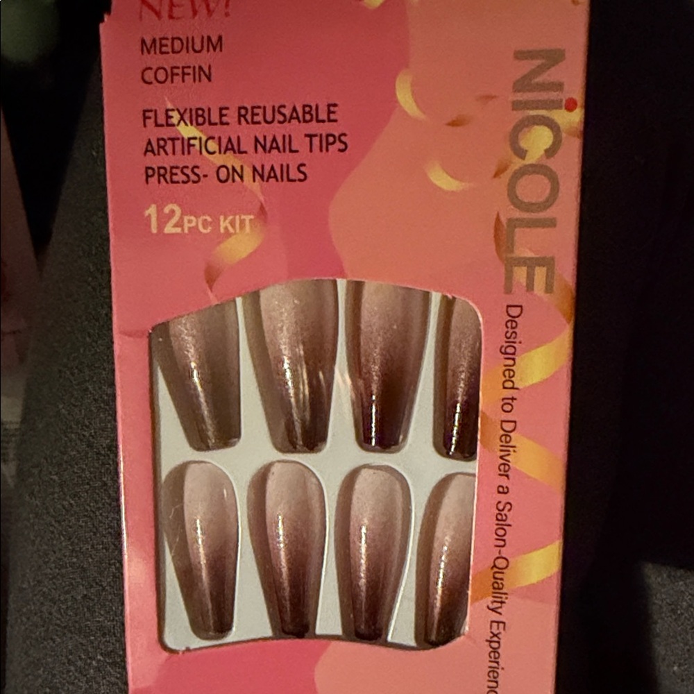 Nicole Metallic Brown Coffin Press-On Nail Set - Shimmery Brown